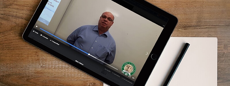 Dr. Nívio Teixeira aborda a relação médico-paciente e vídeo para estudantes